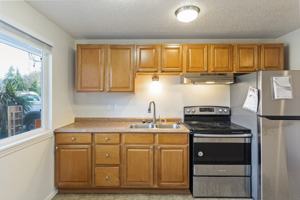 featured image of 748 Old Pacific Hwy Se #A