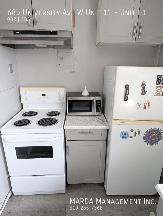 685 University Ave W Unit 11 #11 - Photo 7 of 9