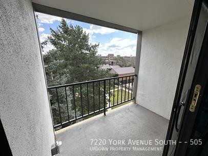 7220 York Ave S #505 - Photo 6 of 35