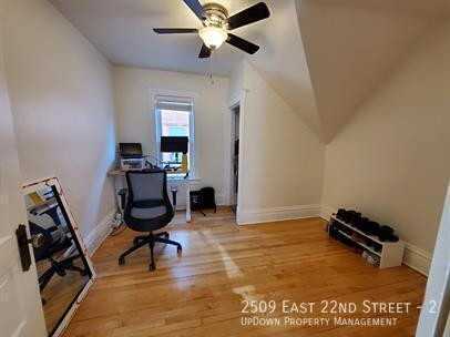 2509 E 22nd St #2 - Photo 4 of 22