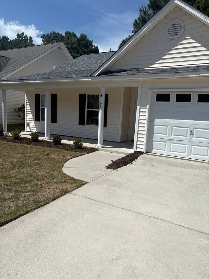 5140 Long Pointe Rd - Photo 3 of 15
