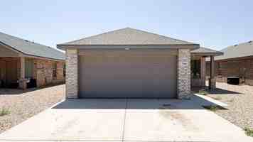 featured image of 7806 Elm Ave