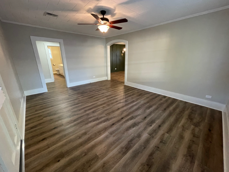 305 Terrebonne St - Photo 6 of 22