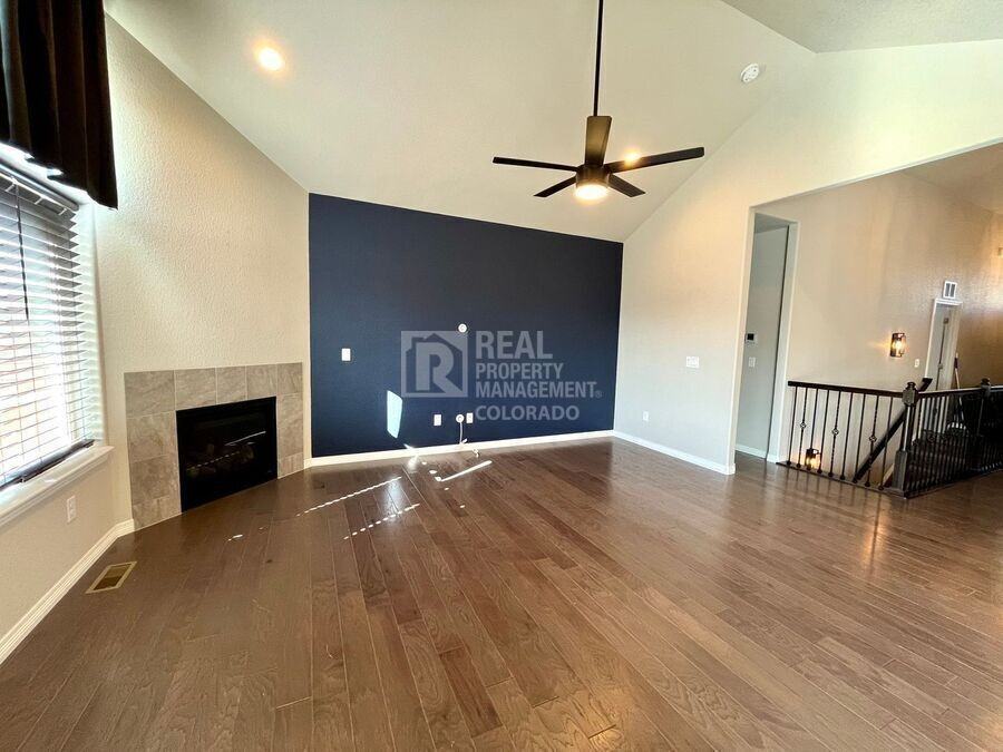 12767 Scenic Walk Dr - Photo 3 of 40