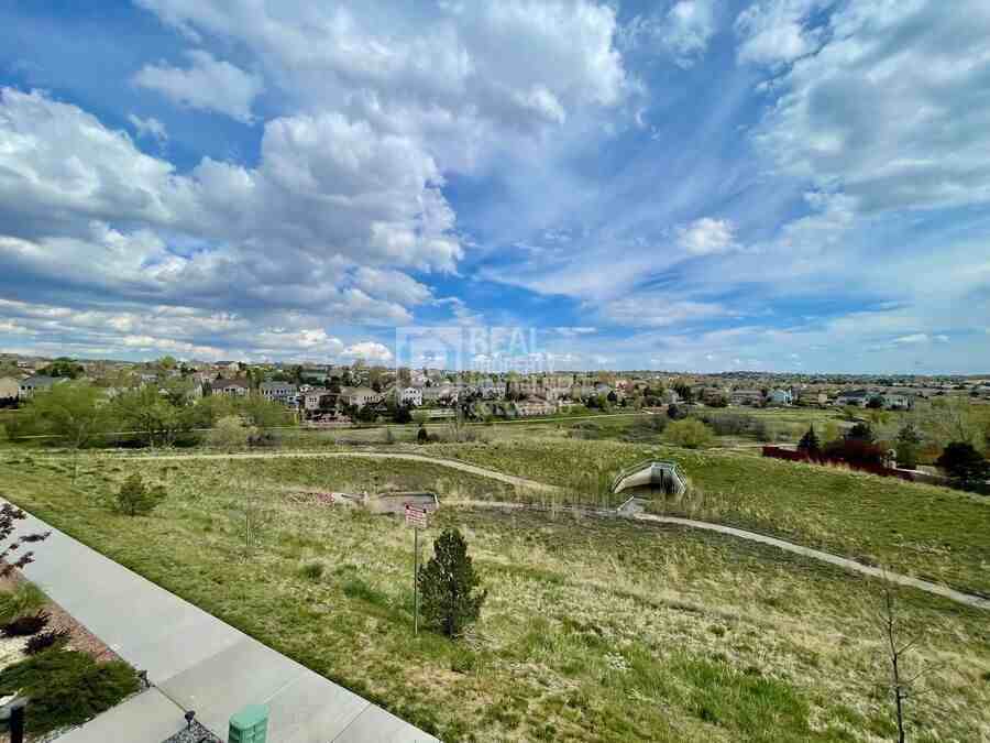 4183 Parkwood Trl - Photo 3 of 23