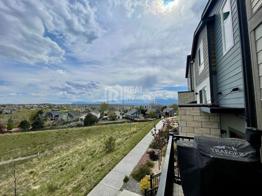 4183 Parkwood Trl - Photo 4 of 23