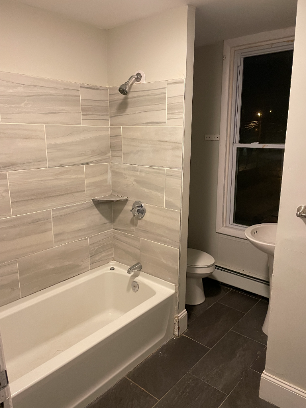 519 N Main St #2 - Photo 3 of 9