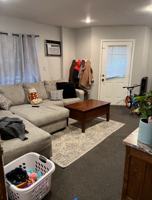 featured image of 920 Broadway St #8
