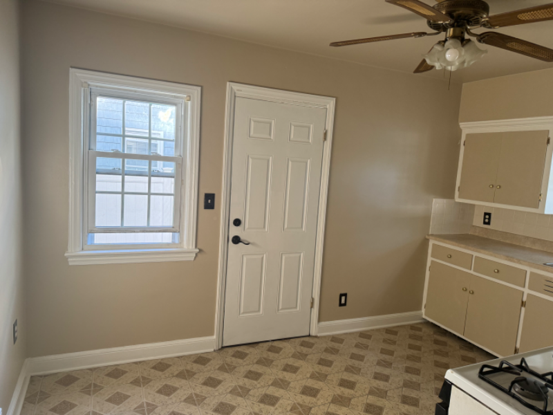 1734 Burnet Ave #FL1 - Photo 3 of 10