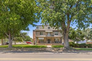 featured image of 1427 9th Ave #1