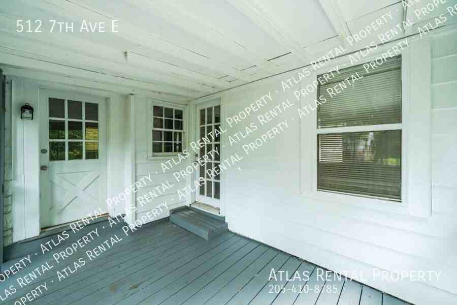 512 7th Ave E - Photo 5 of 21