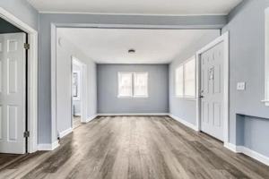 featured image of 3026 S Hanson Ave