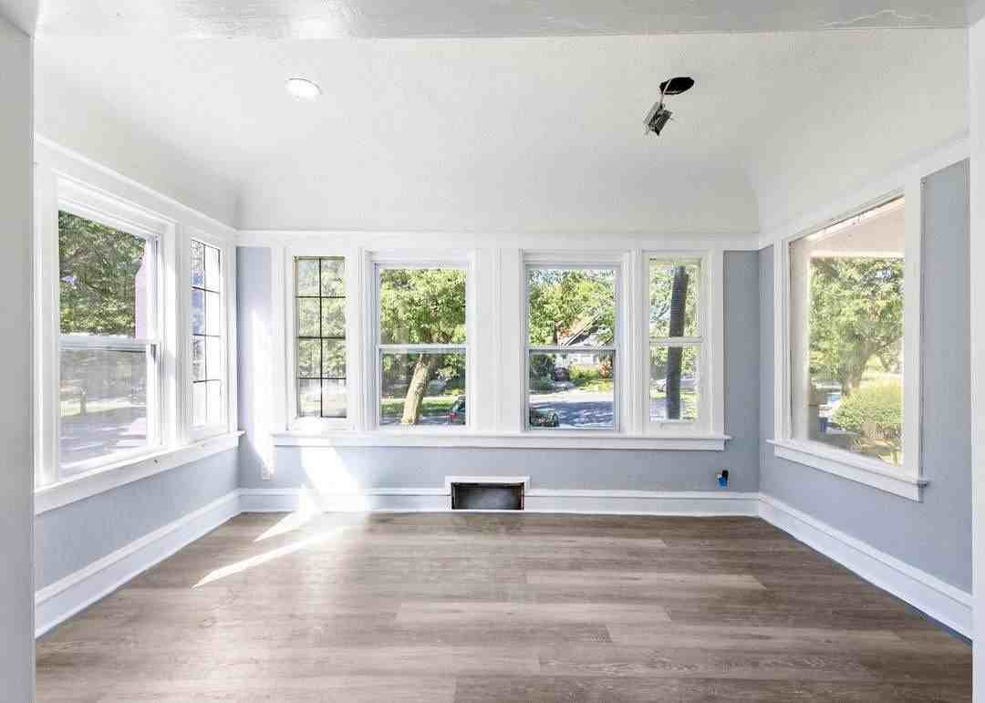 3026 S Hanson Ave - Photo 4 of 4