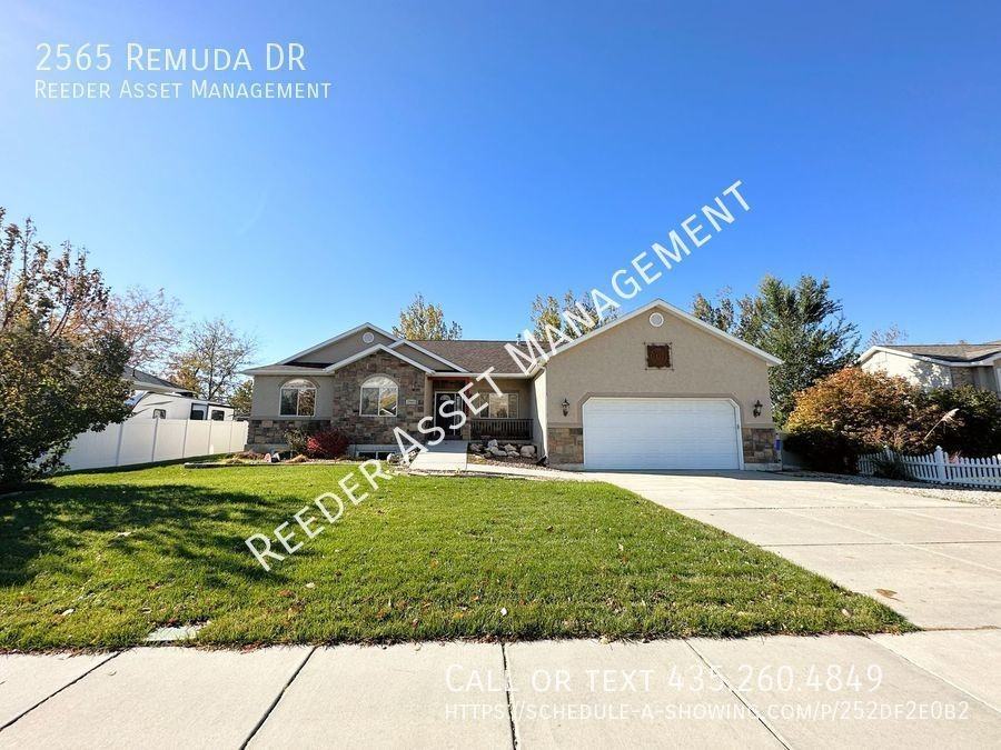 2565 Remuda Dr - Photo 2 of 30