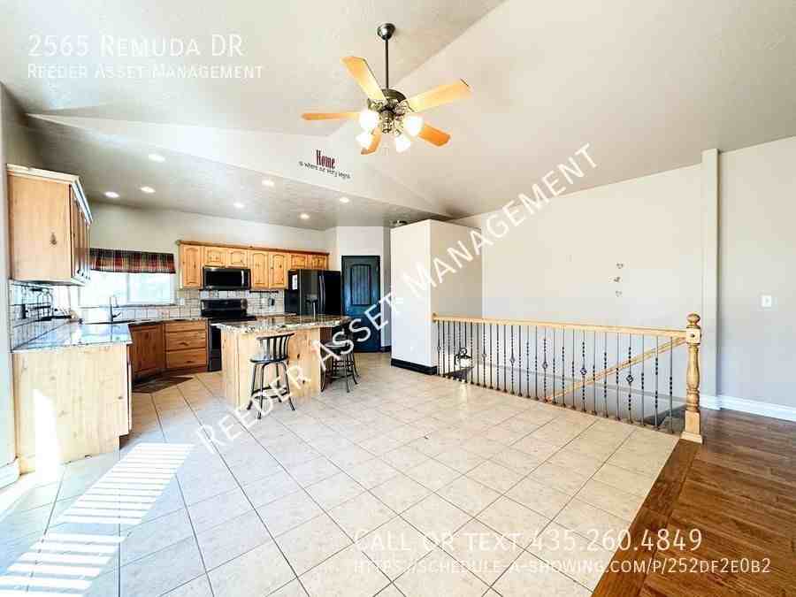 2565 Remuda Dr - Photo 7 of 30