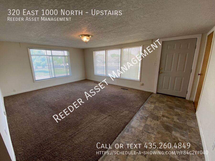 320 E 1000 N - Photo 2 of 24