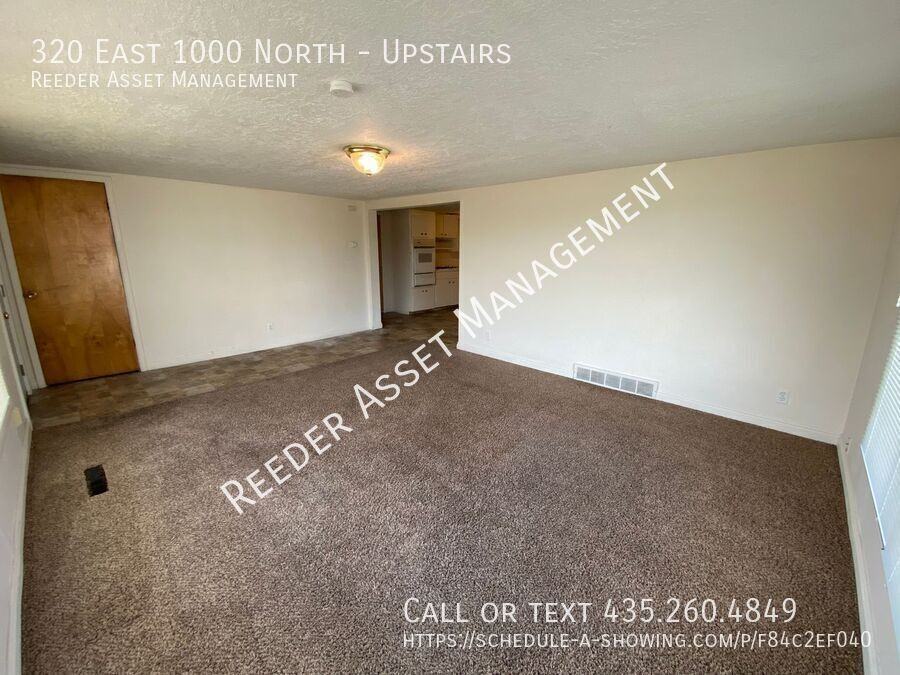 320 E 1000 N - Photo 3 of 24