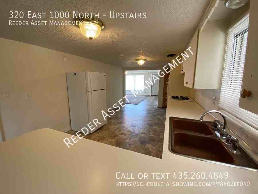320 E 1000 N - Photo 6 of 24