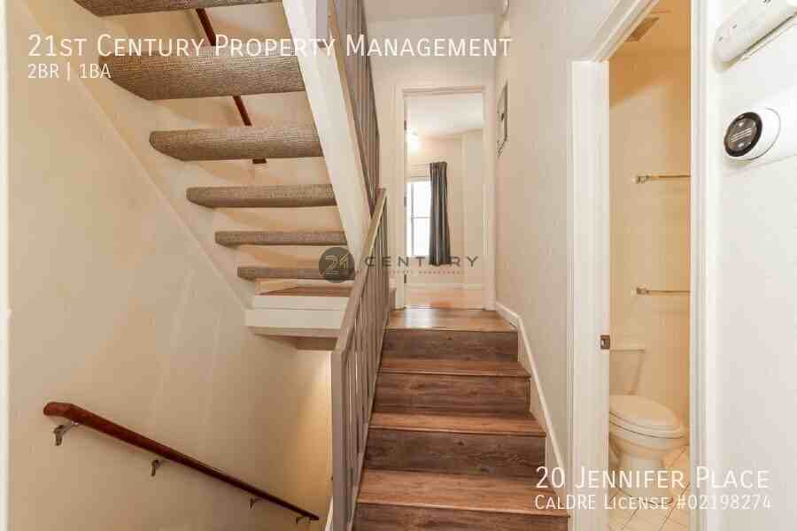 20 Jennifer Pl - Photo 6 of 18