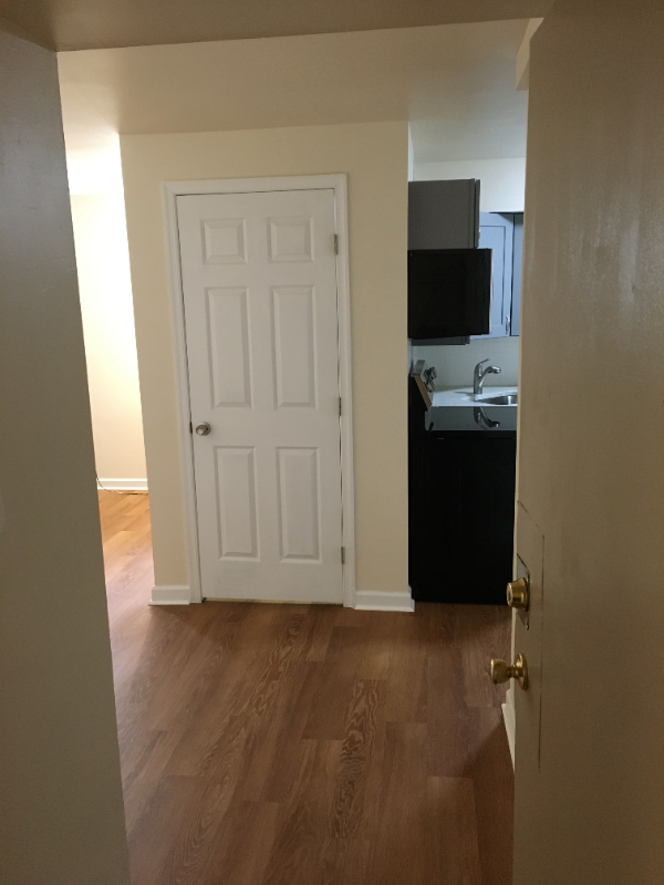 810 Saint Paul St #T3 - Photo 2 of 18
