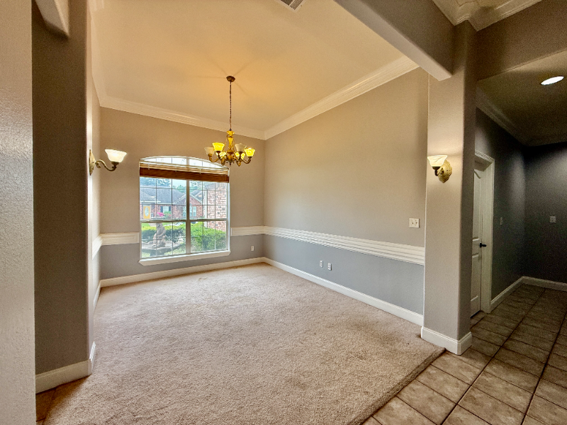 103 Hawthorne - Photo 5 of 20