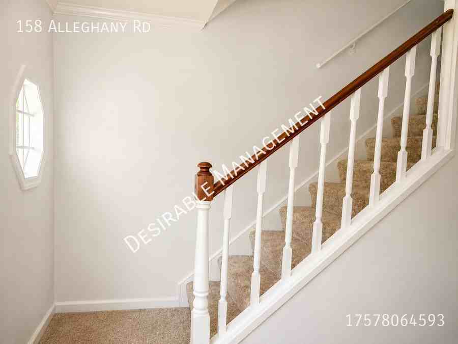 158 Alleghany Rd - Photo 5 of 21