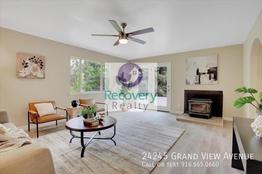 24245 Grand View Ave - Photo 6 of 29