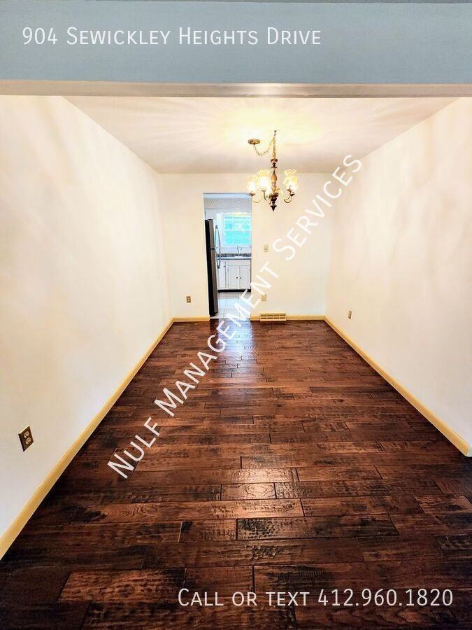 904 Sewickley Heights Dr - Photo 3 of 13