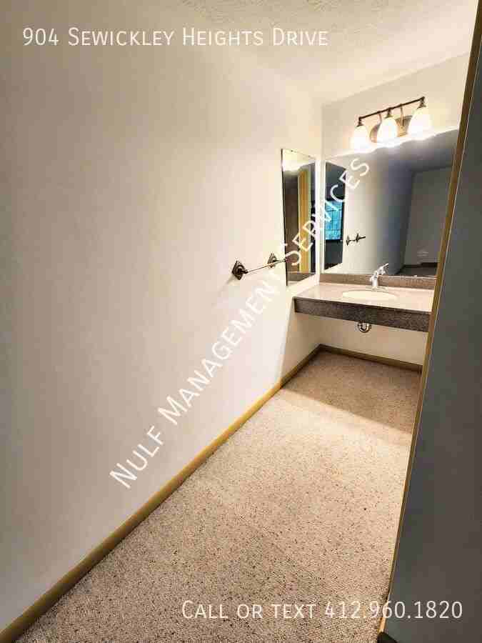904 Sewickley Heights Dr - Photo 7 of 13