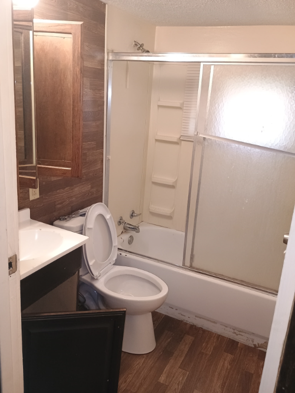 154 E Seventh St - Photo 6 of 11