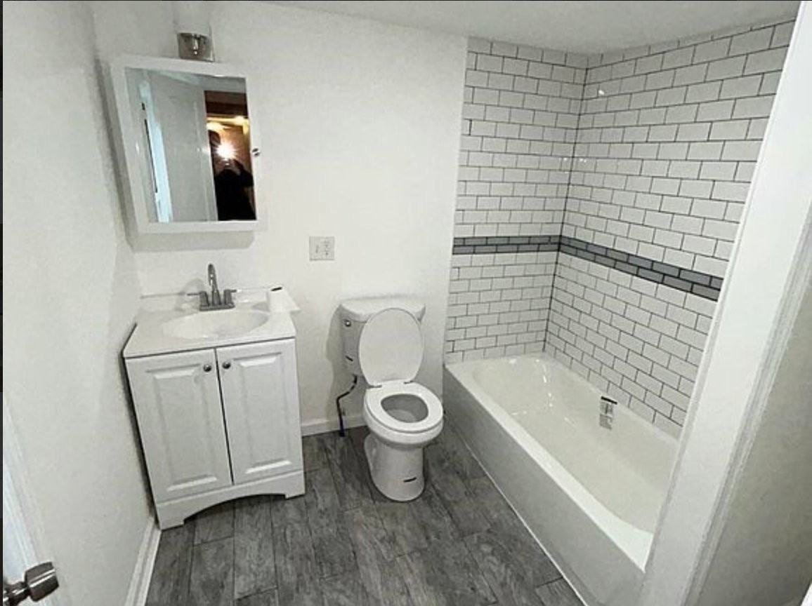 97 3rd Ave #1stFL - Photo 7 of 9