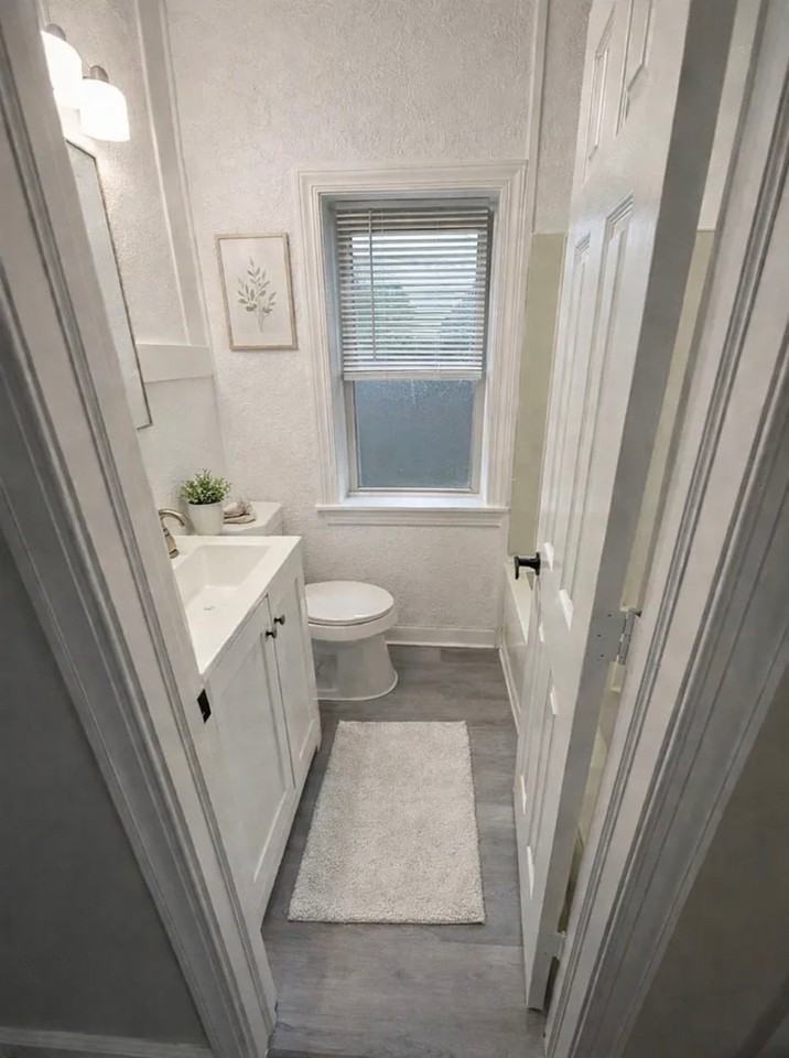 2534 Noble Rd #3 - Photo 5 of 5