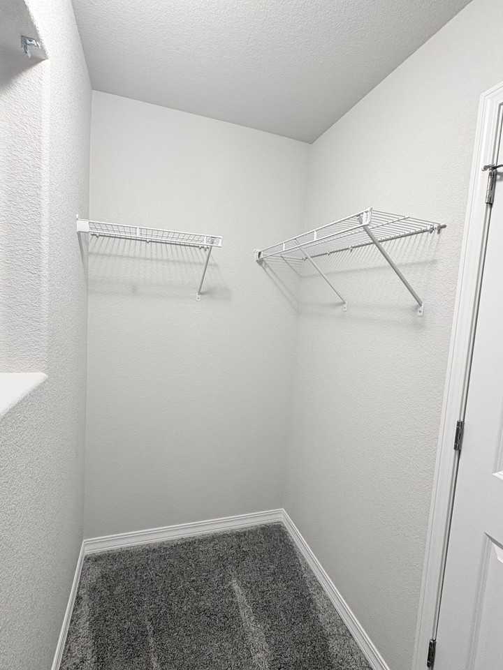 4159 Samaritan Loop - Photo 6 of 12