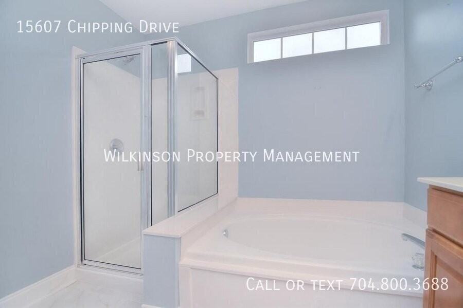 15607 Chipping Dr - Photo 7 of 23