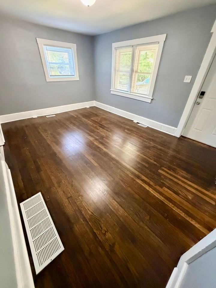 406 Highland Ave #A - Photo 7 of 18