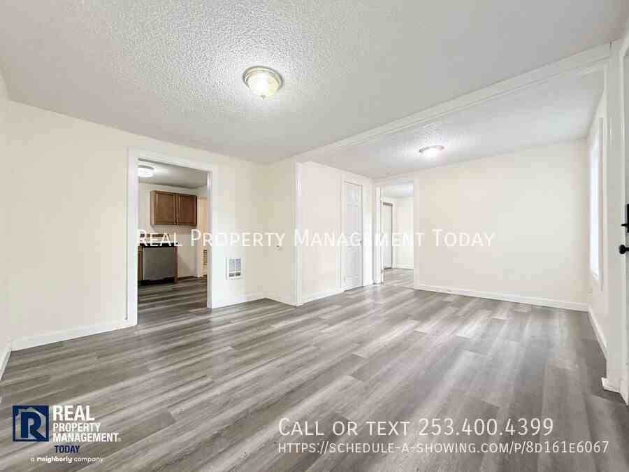 7505 156th St E - Photo 5 of 16