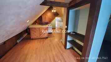 featured image of 90 Clinton Ave #3