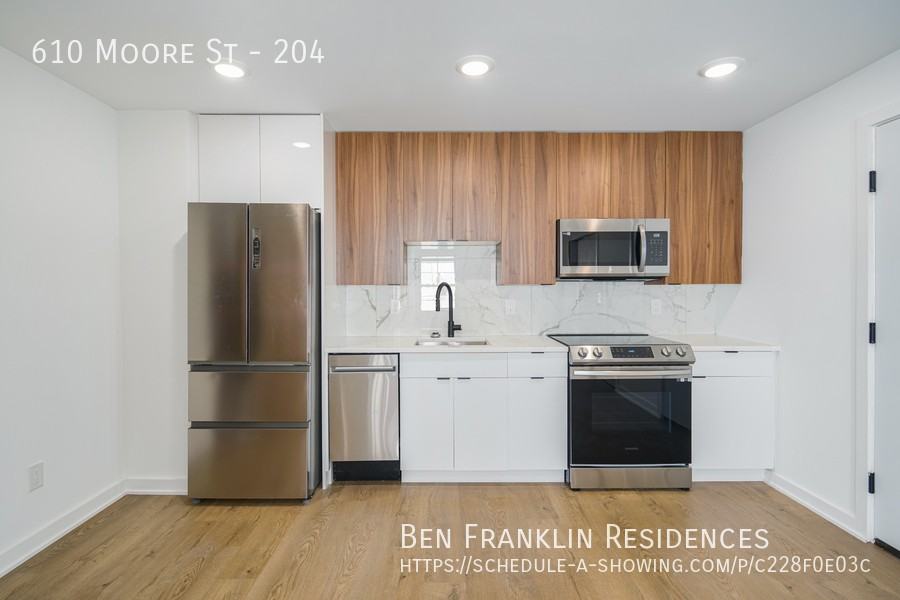 610 Moore St #204 - Photo 5 of 14