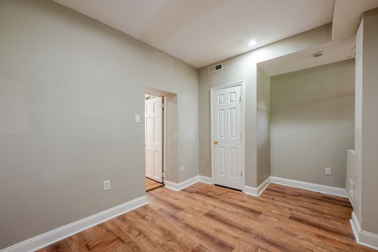 76 P St Nw #B - Photo 5 of 12