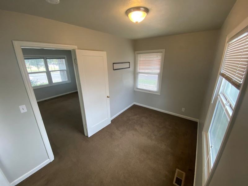 1102 27th St #2 - Photo 5 of 5