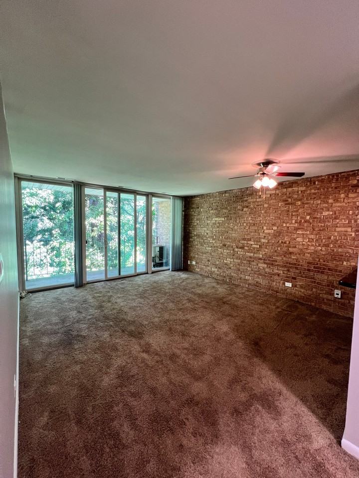 5750 Abbey Dr #5750-2C - Photo 3 of 10