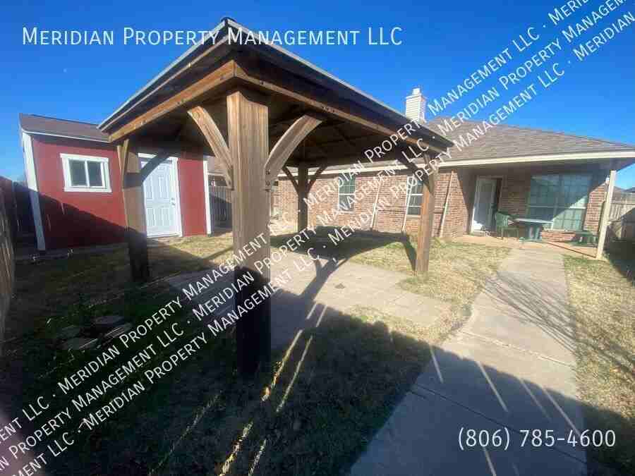 5527 111th St - Photo 2 of 43