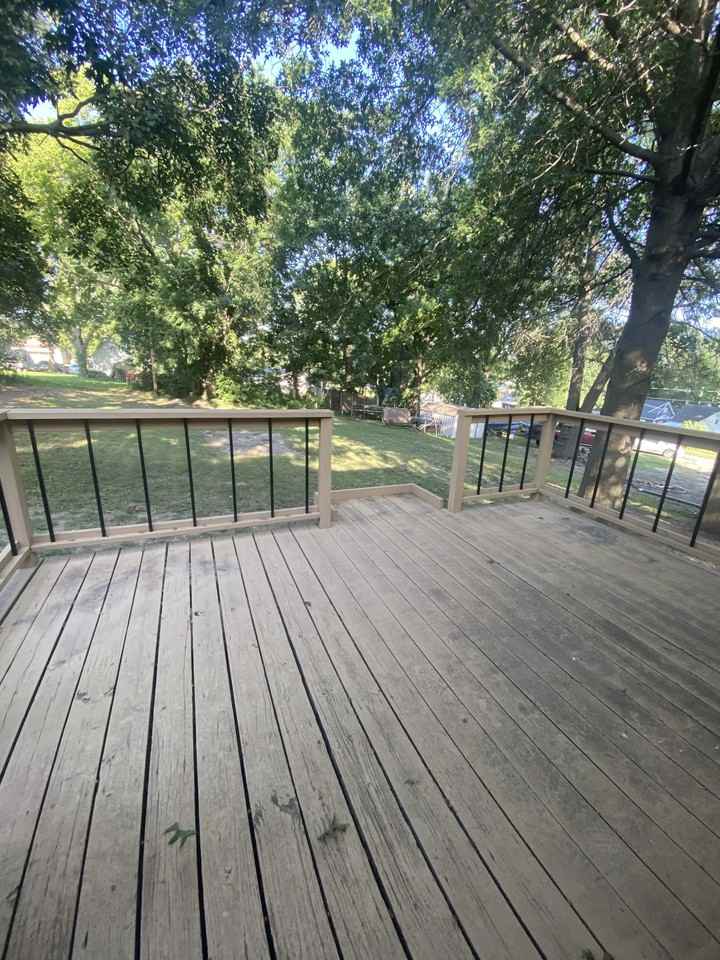 1018 N 10th St - Photo 2 of 16