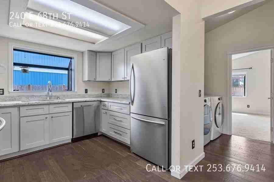 240 E 68th St - Photo 6 of 20