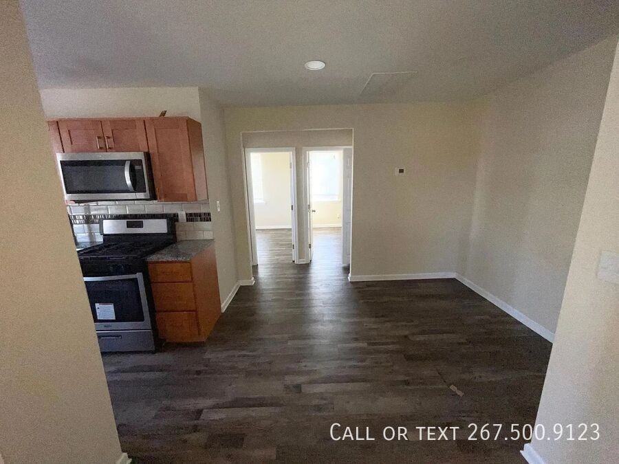 6841 Lynford St #A - Photo 6 of 19
