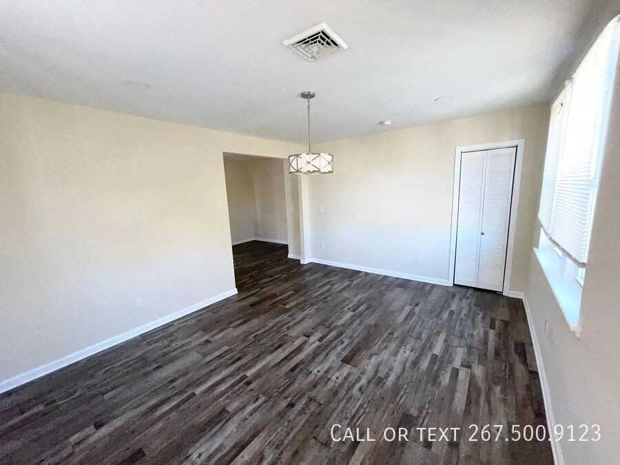 6841 Lynford St #A - Photo 7 of 19