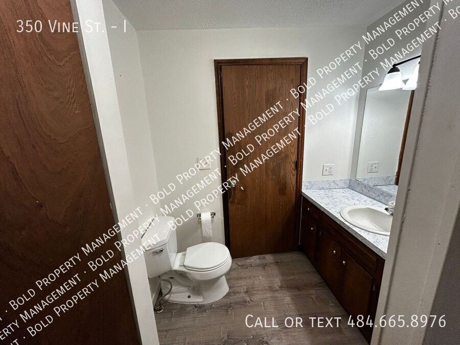 350 Vine St #I - Photo 7 of 12