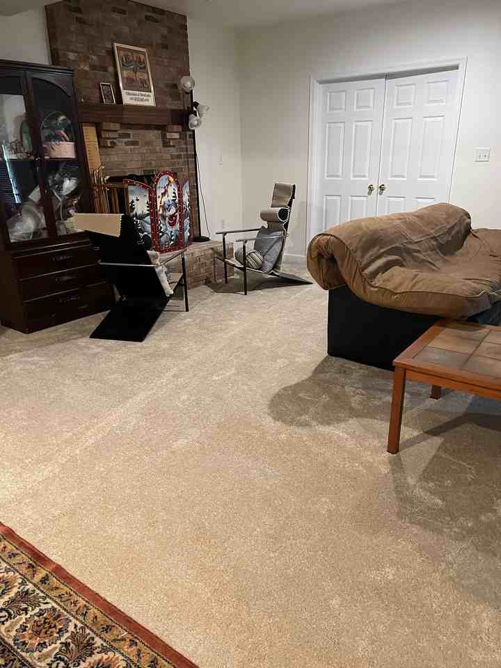 6773 Dickerson Rd - Photo 2 of 18
