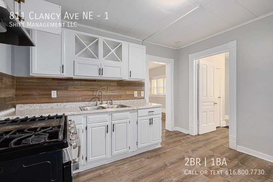 811 Clancy Ave Ne #1 - Photo 7 of 16