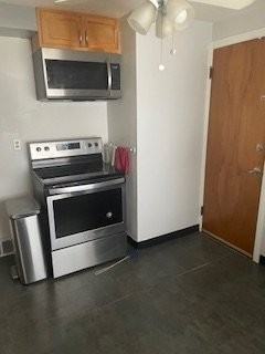 19910 Hilliard Blvd #2UP - Photo 2 of 8